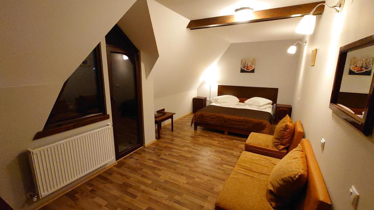 Pensiunea Mușatinii Putna  Exterior foto