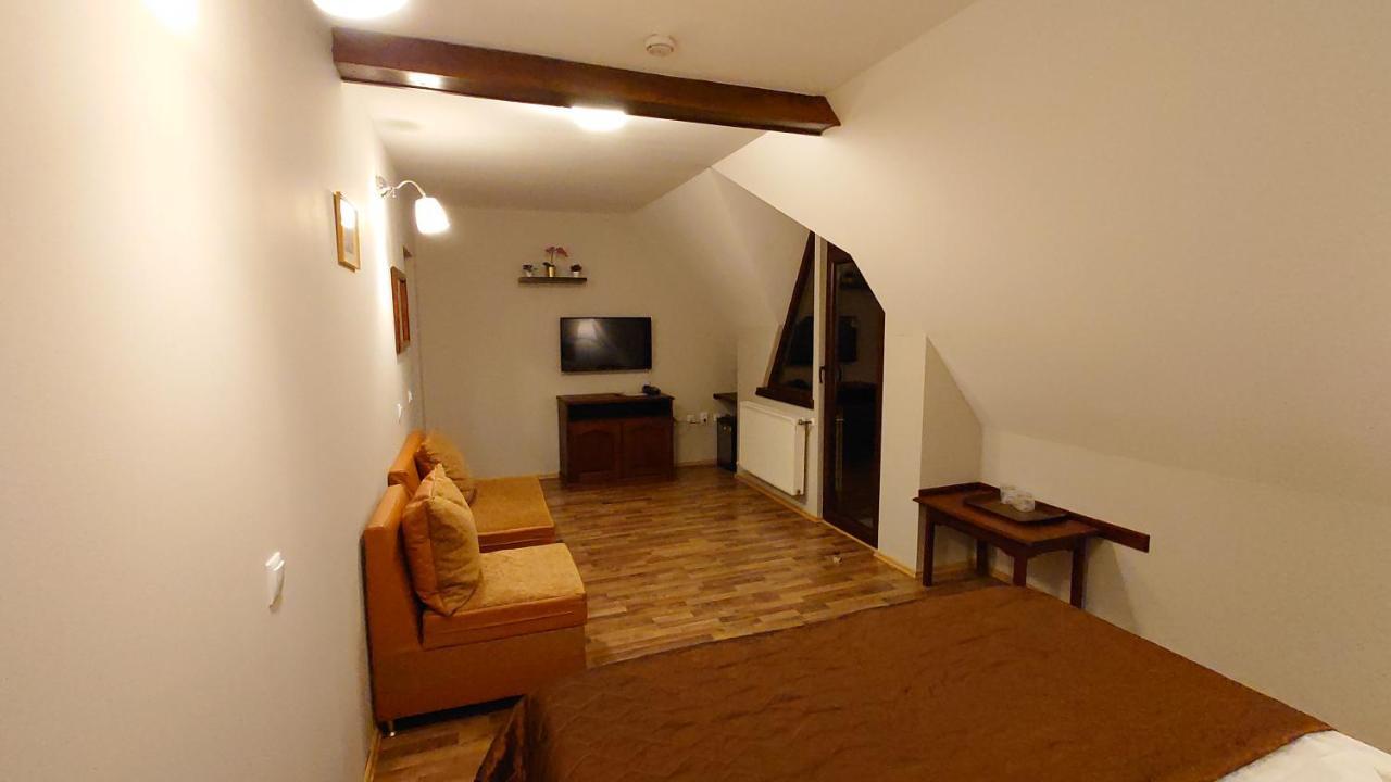 Pensiunea Mușatinii Putna  Exterior foto